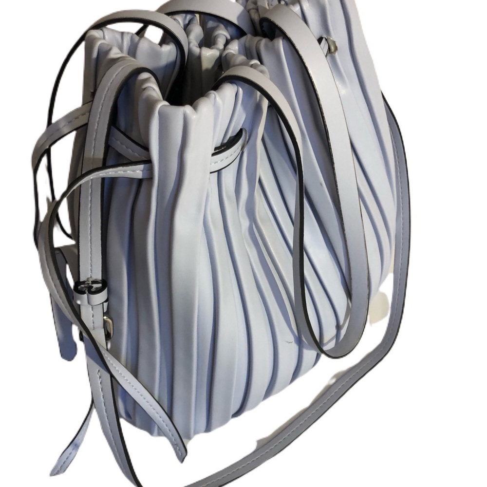 Baby blue bucket bag